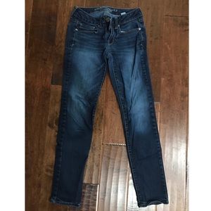 American Eagle Jeans: Short